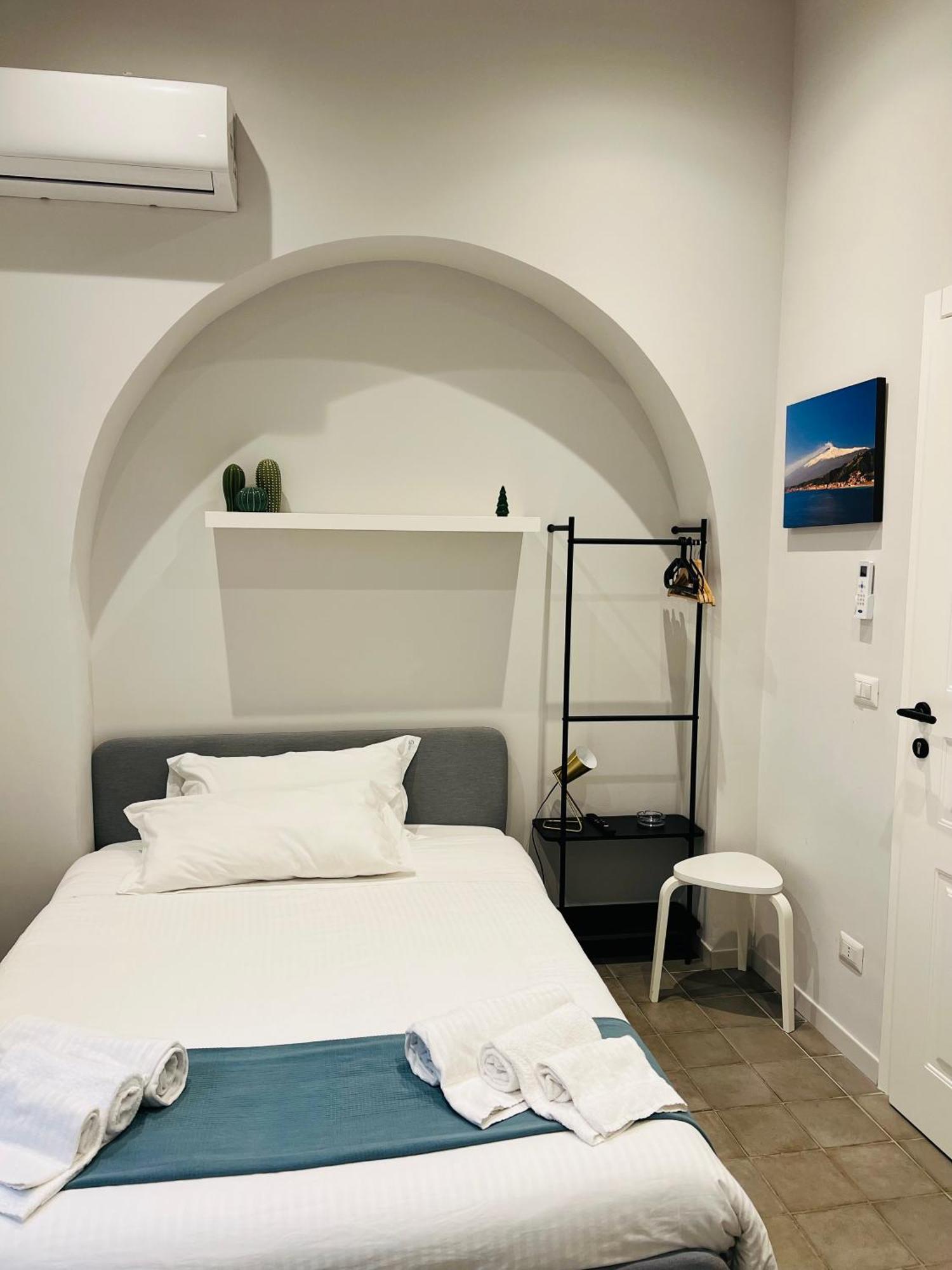 Ruanera Hotel Catania Luaran gambar